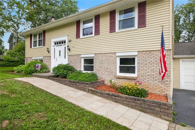 60 Barnfield Road, Henrietta, NY 14534