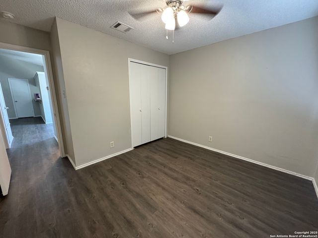 5241 Meadow Rise, San Antonio, TX 78250