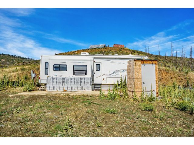 1600 Whale Rock Rd, Bellvue, CO 80512