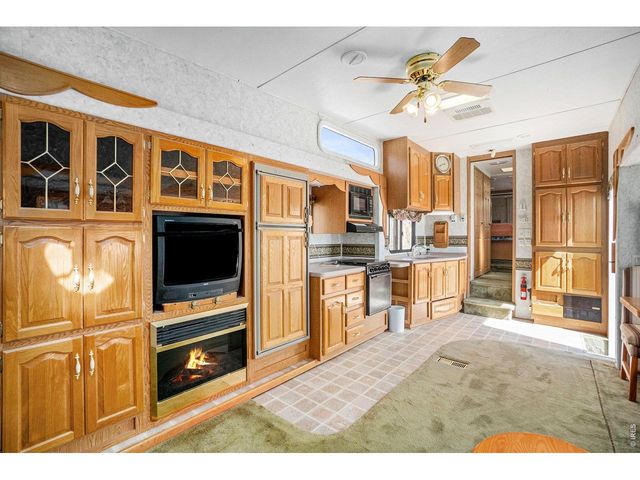 1600 Whale Rock Rd, Bellvue, CO 80512