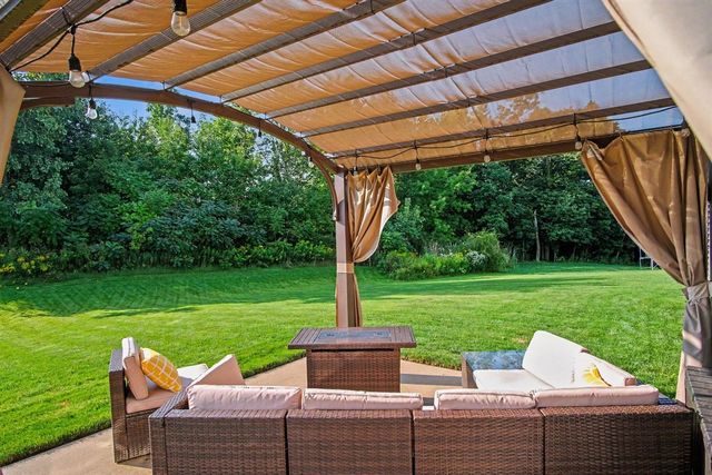 8866 Cobble Drive, Byron Center, MI 49315