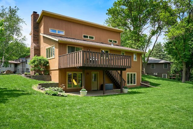 811 Church Hill Lane, Glencoe, MN 55336