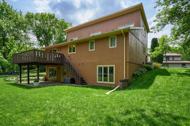 811 Church Hill Lane, Glencoe, MN 55336