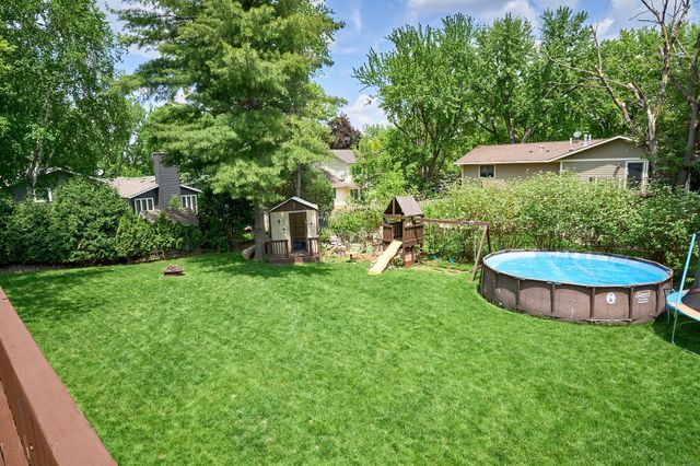 811 Church Hill Lane, Glencoe, MN 55336