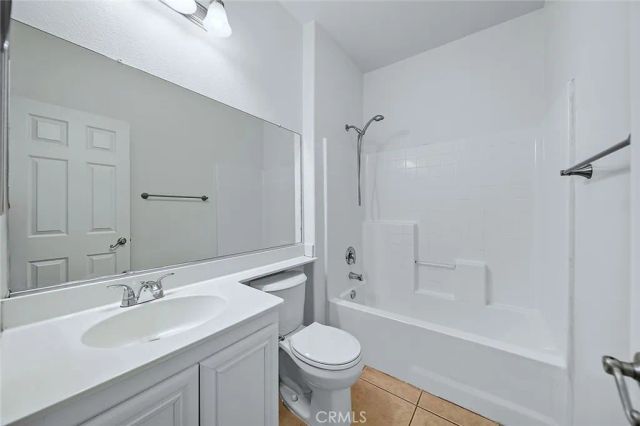 9373 Dragon Tree, Hesperia, CA 92344