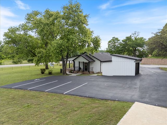 5515 Carley Road, Springdale, AR 72762
