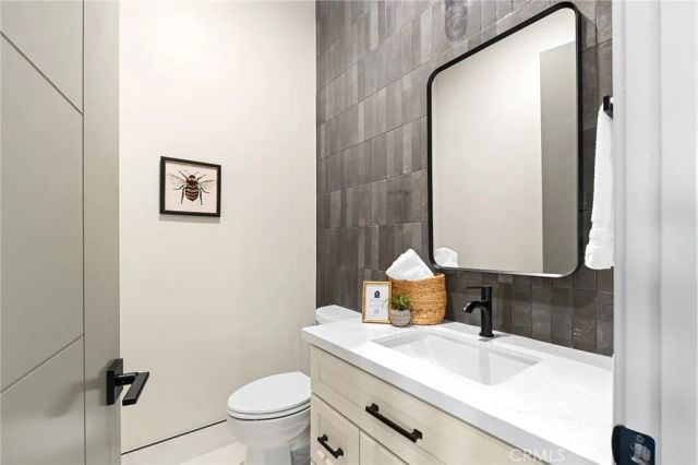 260 Pinewood Drive, Paradise, CA 95969