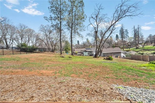 260 Pinewood Drive, Paradise, CA 95969