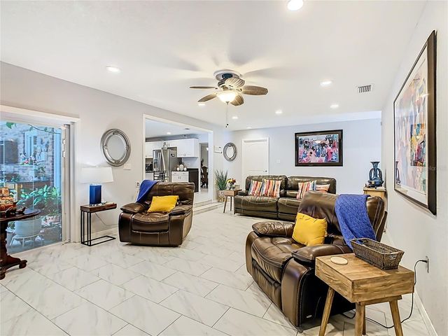 3437 OAKVIEW DRIVE, Lakeland, FL 33811