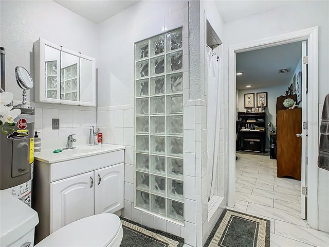 3437 OAKVIEW DRIVE, Lakeland, FL 33811