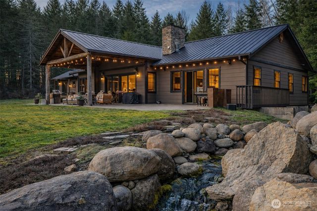 40105 Highland Drive E, Roy, WA 98580