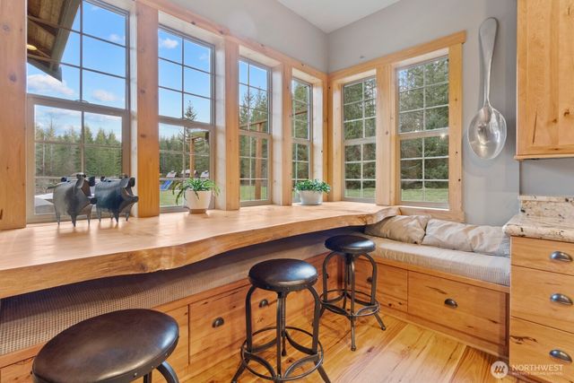 40105 Highland Drive E, Roy, WA 98580