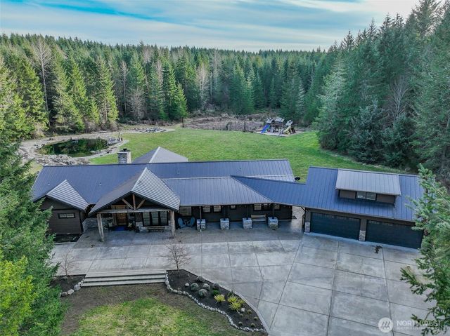 40105 Highland Drive E, Roy, WA 98580