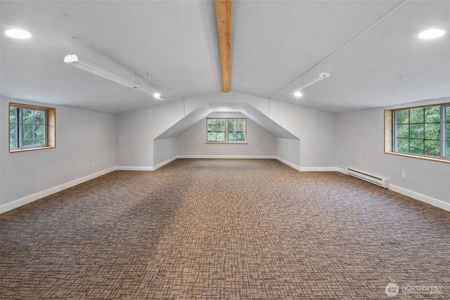 40105 Highland Drive E, Roy, WA 98580