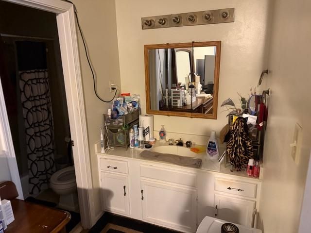 5997 Lofty Oak Rd, Memphis, TN 38115