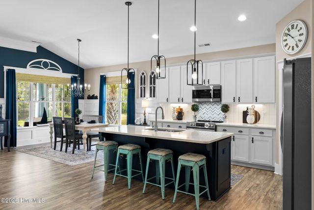 1501 Regatta Lane SW, Ocean Isle Beach, NC 28469