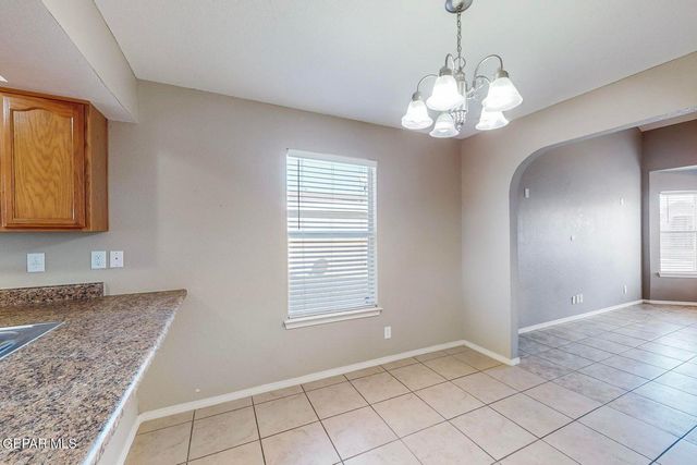 780 DESERT SPRING Drive, Horizon City, TX 79928