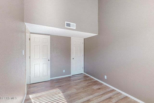 780 DESERT SPRING Drive, Horizon City, TX 79928