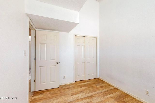 780 DESERT SPRING Drive, Horizon City, TX 79928