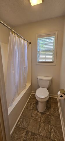 1120 Gray Bill Dr, Gallatin, TN 37066