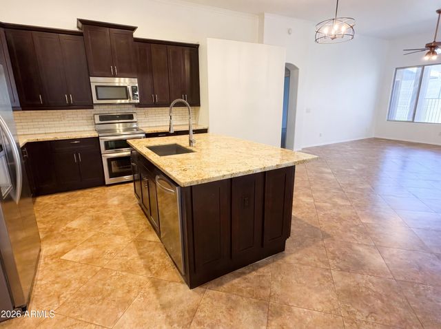 7908 W DEANNA Drive, Peoria, AZ 85382