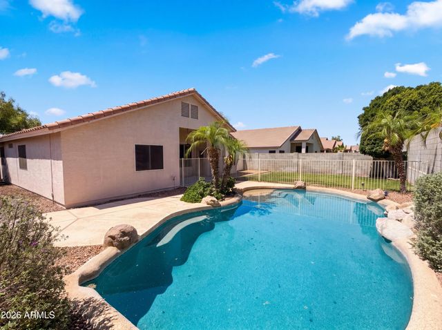 7908 W DEANNA Drive, Peoria, AZ 85382