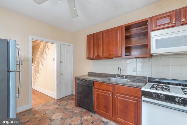 2719 FOLSOM ST, Philadelphia, PA 19130