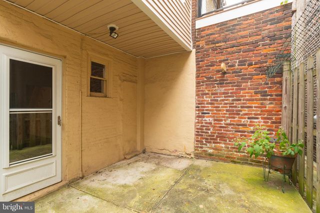 2719 FOLSOM ST, Philadelphia, PA 19130