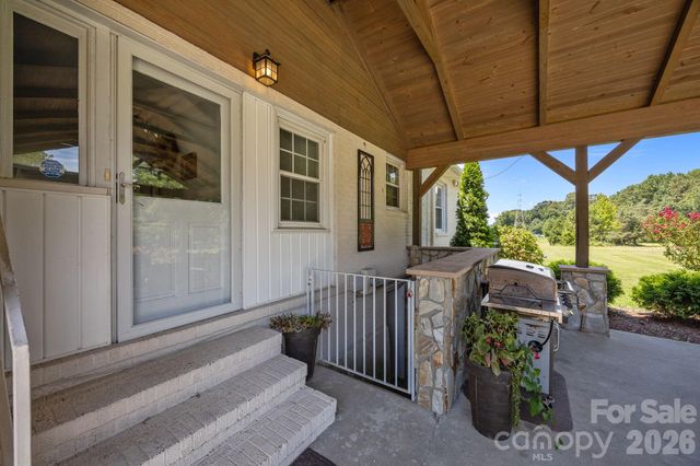 9256 US Highway 311 Highway, Archdale, NC 27263