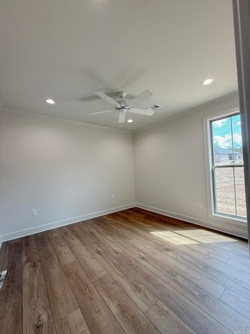 9 King Arthur Court, Greenbrier, AR 72058