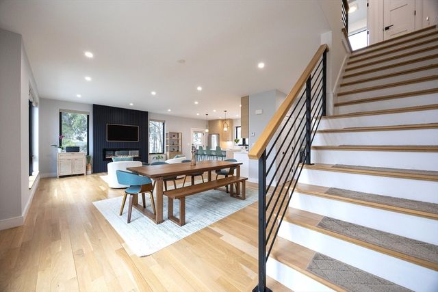 25 Tolman St 2, Waltham, MA 02453