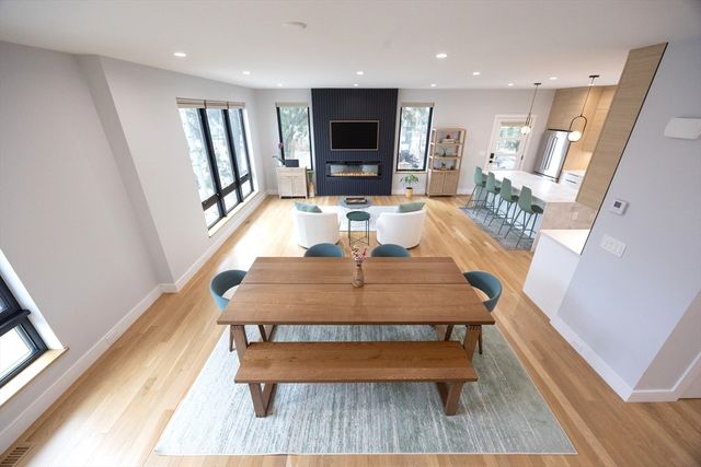 25 Tolman St 2, Waltham, MA 02453