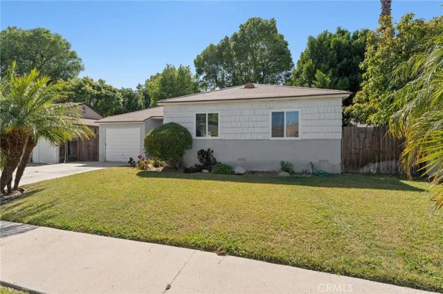 6421 Bertrand, Reseda, CA 91335