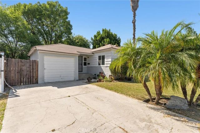 6421 Bertrand, Reseda, CA 91335