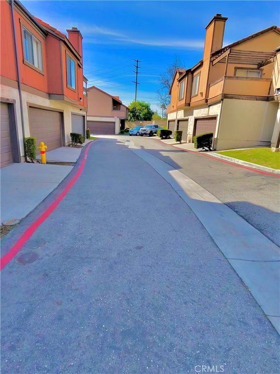 Image 2 of property listing at 1834 N Vineyard A, Ontario, CA 91764