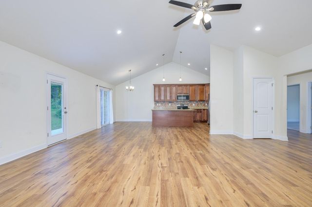 277 SHVEDA WAY, Shepherdstown, WV 25443