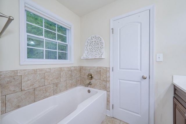 277 SHVEDA WAY, Shepherdstown, WV 25443