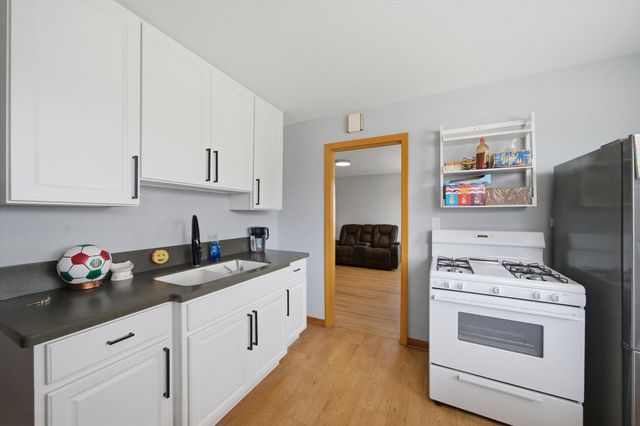 3536 Ernst Street, Franklin Park, IL 60131