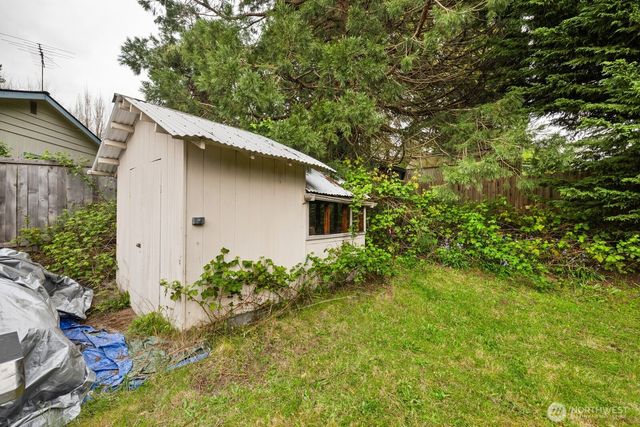 31446 28th Place SW, Federal Way, WA 98023