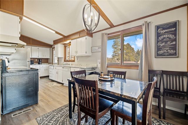 21583 Walnut Street, Garfield, AR 72732