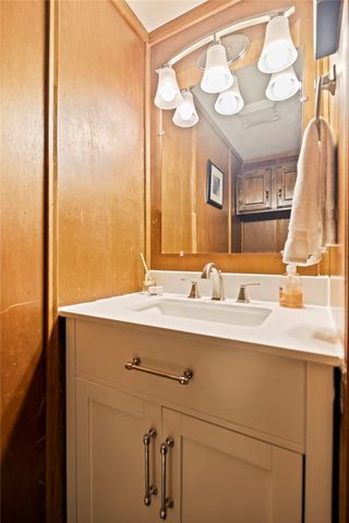 21583 Walnut Street, Garfield, AR 72732