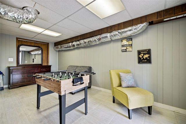 21583 Walnut Street, Garfield, AR 72732