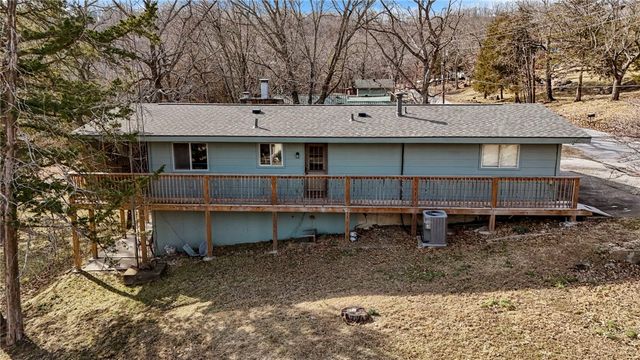 21583 Walnut Street, Garfield, AR 72732