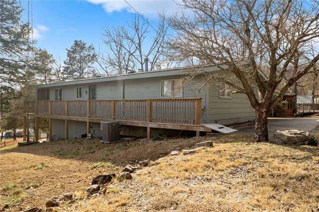 21583 Walnut Street, Garfield, AR 72732