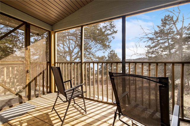 21583 Walnut Street, Garfield, AR 72732