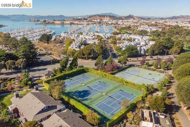 96 Bayside Ct, Richmond, CA 94804