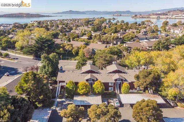 96 Bayside Ct, Richmond, CA 94804