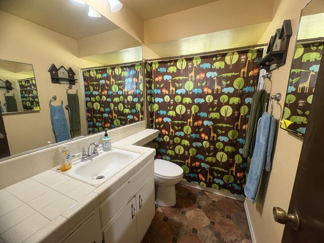 3432 Vera Way, Ceres, CA 95307