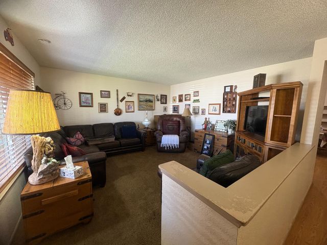 3432 Vera Way, Ceres, CA 95307