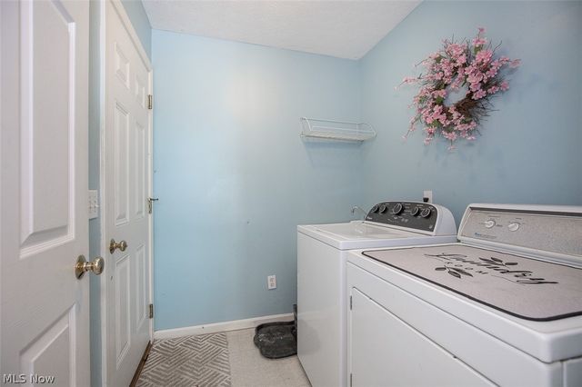 33316 Ambleside Drive, Avon Lake, OH 44012